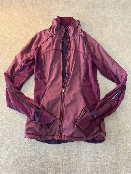 Lululemon Jackets & Blazers - Lululemon Can't Stop Jacket in Mini Hyper Stripe Plum